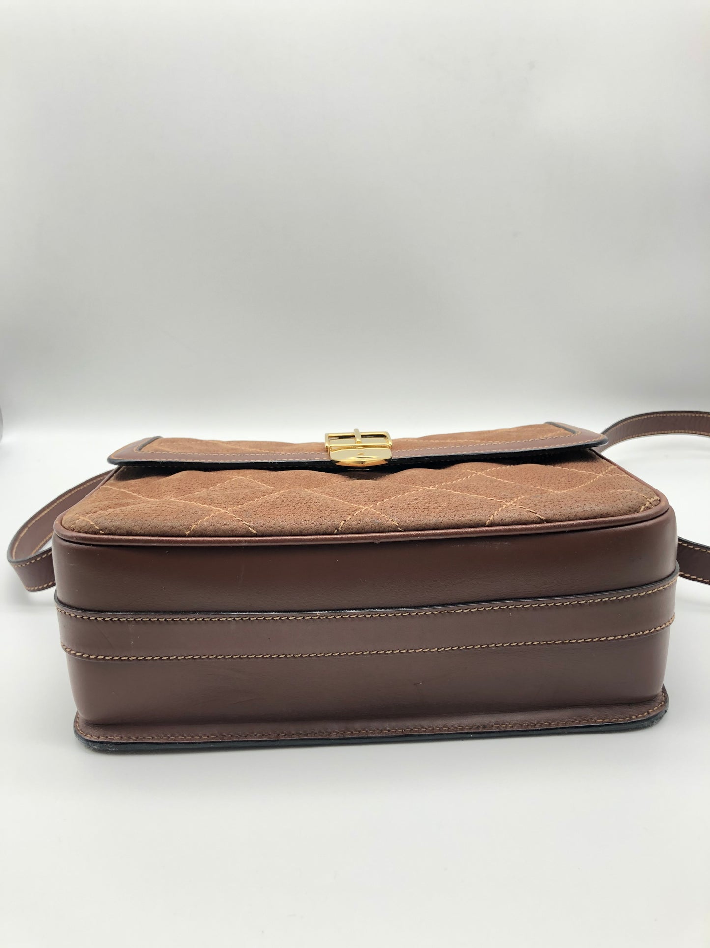 Authentic Gucci Brown Quilted Suede Box Shape Shoulder Crossbody Bag