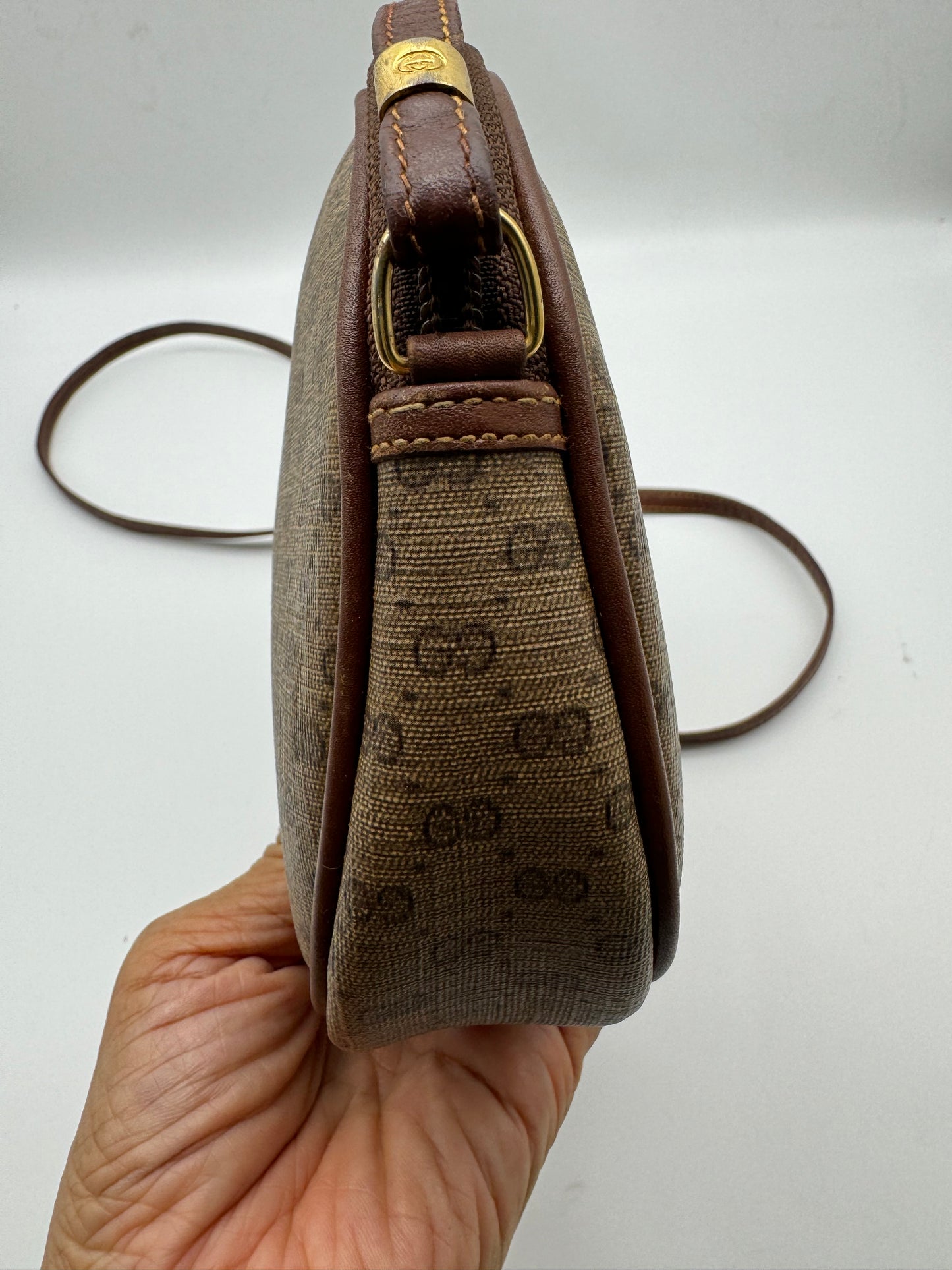 Authentic GUCCI Vintage Brown Micro GG Monogram Coated Canvas Crossbody Bag