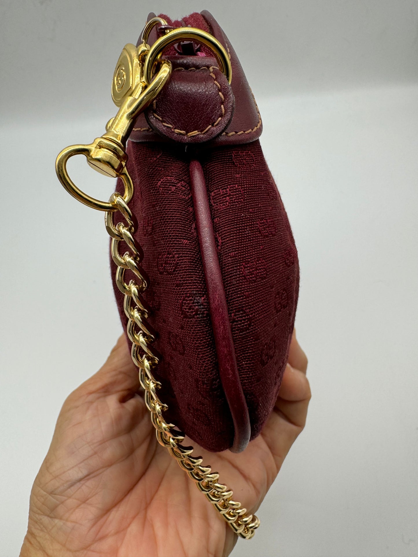 Authentic Gucci Vintage Clutch Red Micro Monogram Jacquard Canvas Added Strap Shoulder Bag