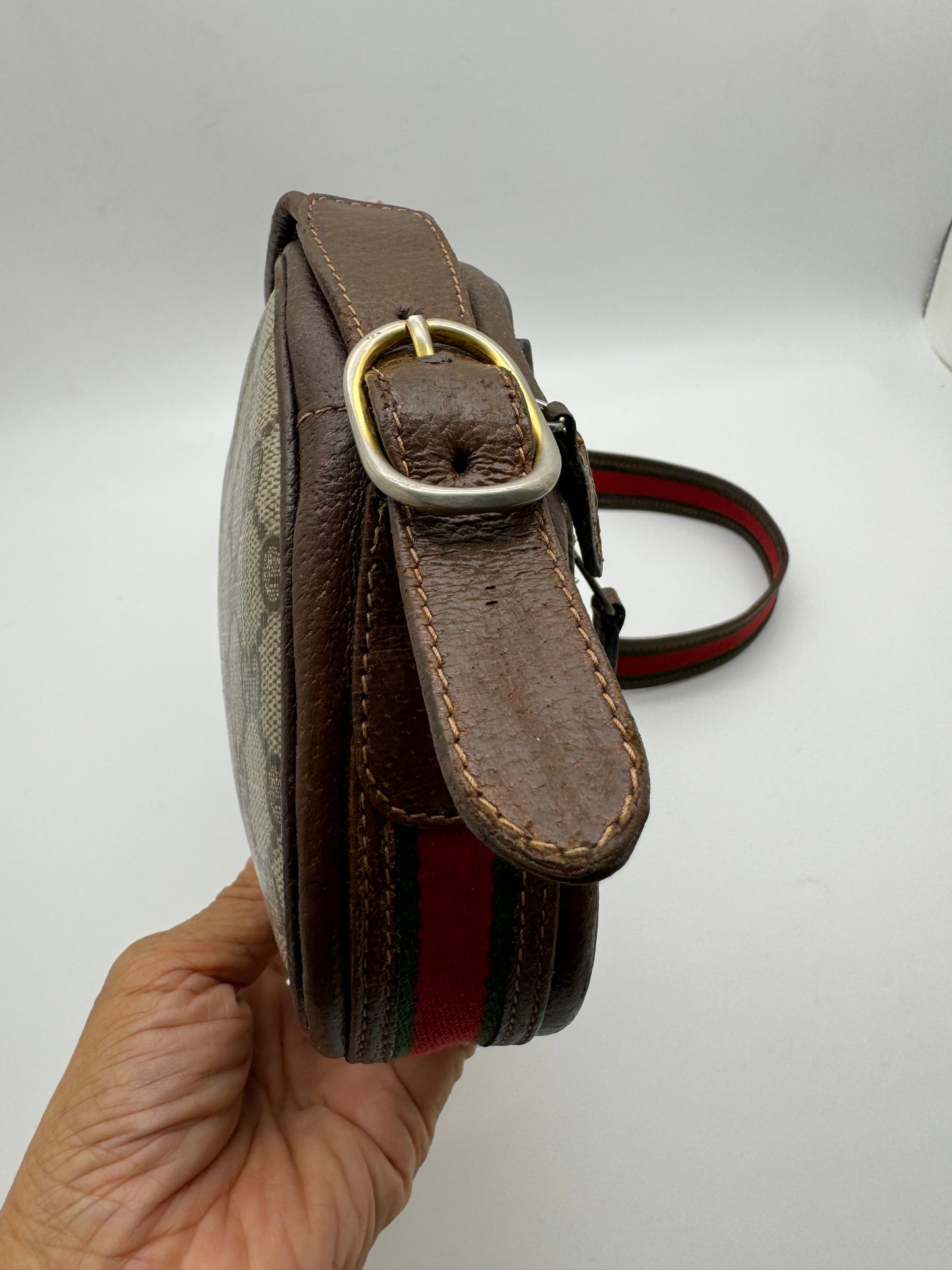 Authentic GUCCI Vintage Coated Canvas Red & Green Strap Crossbody Bag