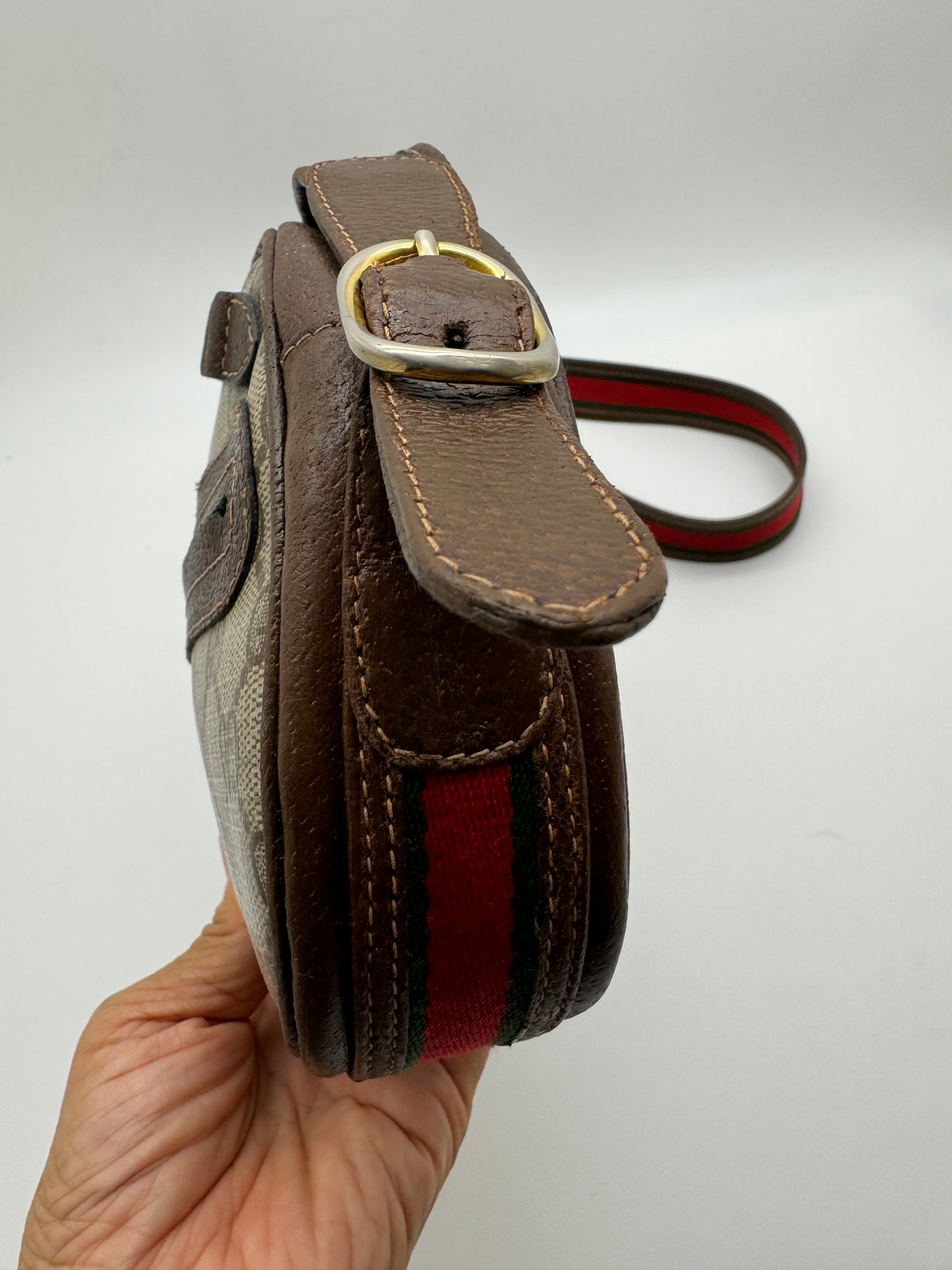 Authentic GUCCI Vintage Coated Canvas Red & Green Strap Crossbody Bag