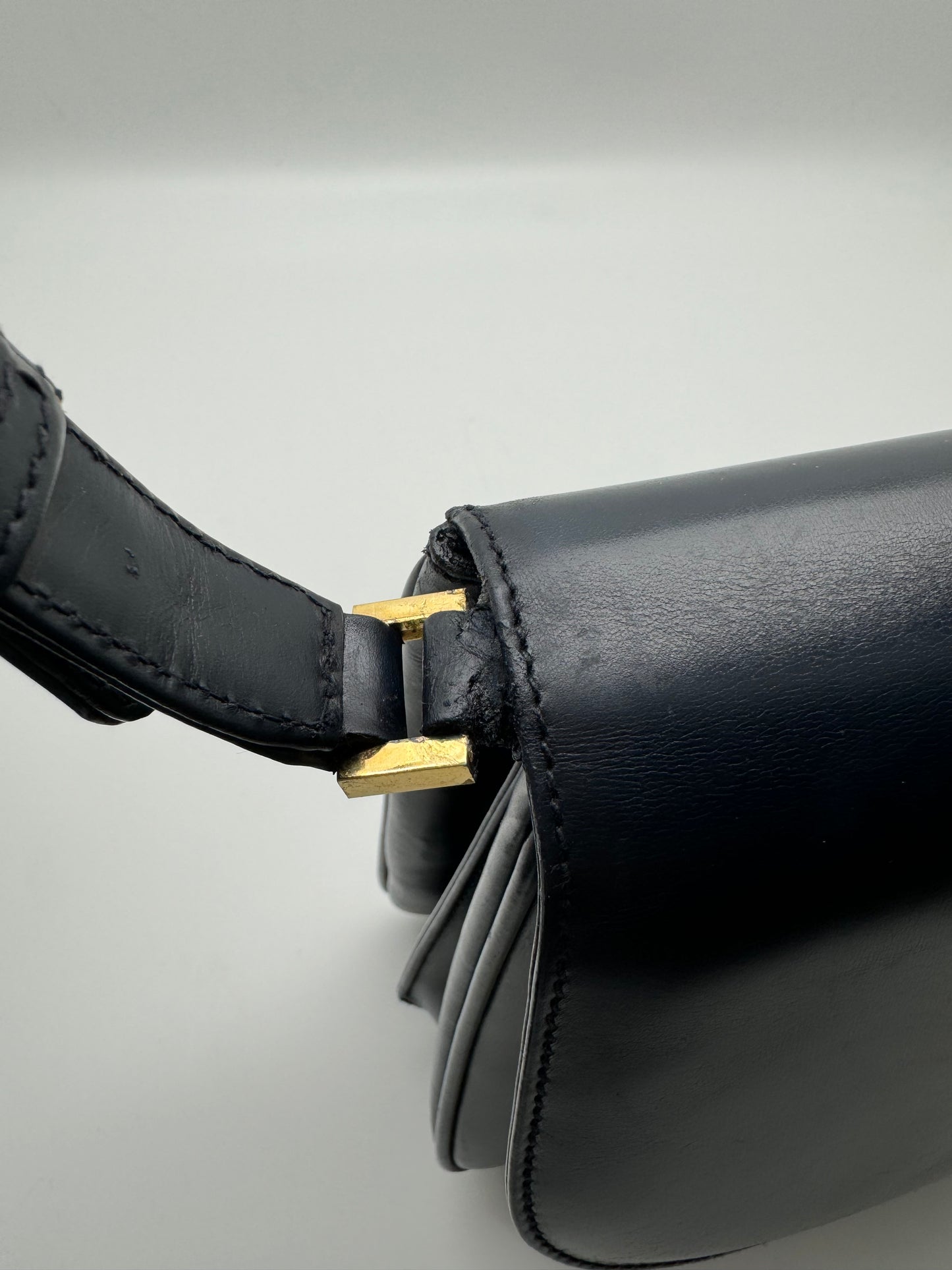 Authentic GUCCI Vintage Navy Blue Leather Shoulder Handbag