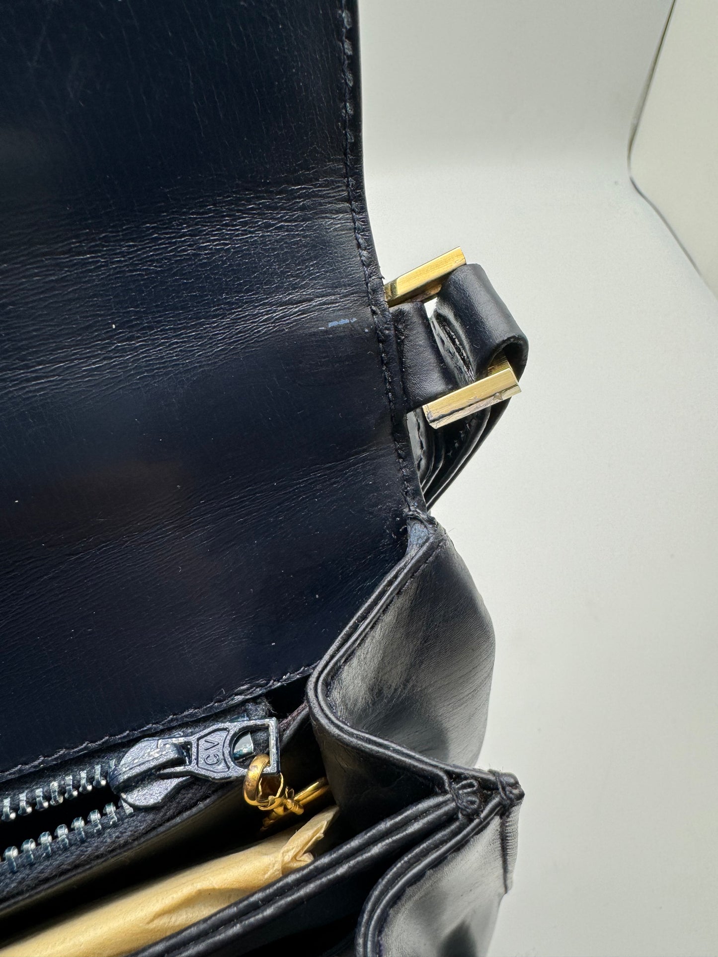 Authentic GUCCI Vintage Navy Blue Leather Shoulder Handbag