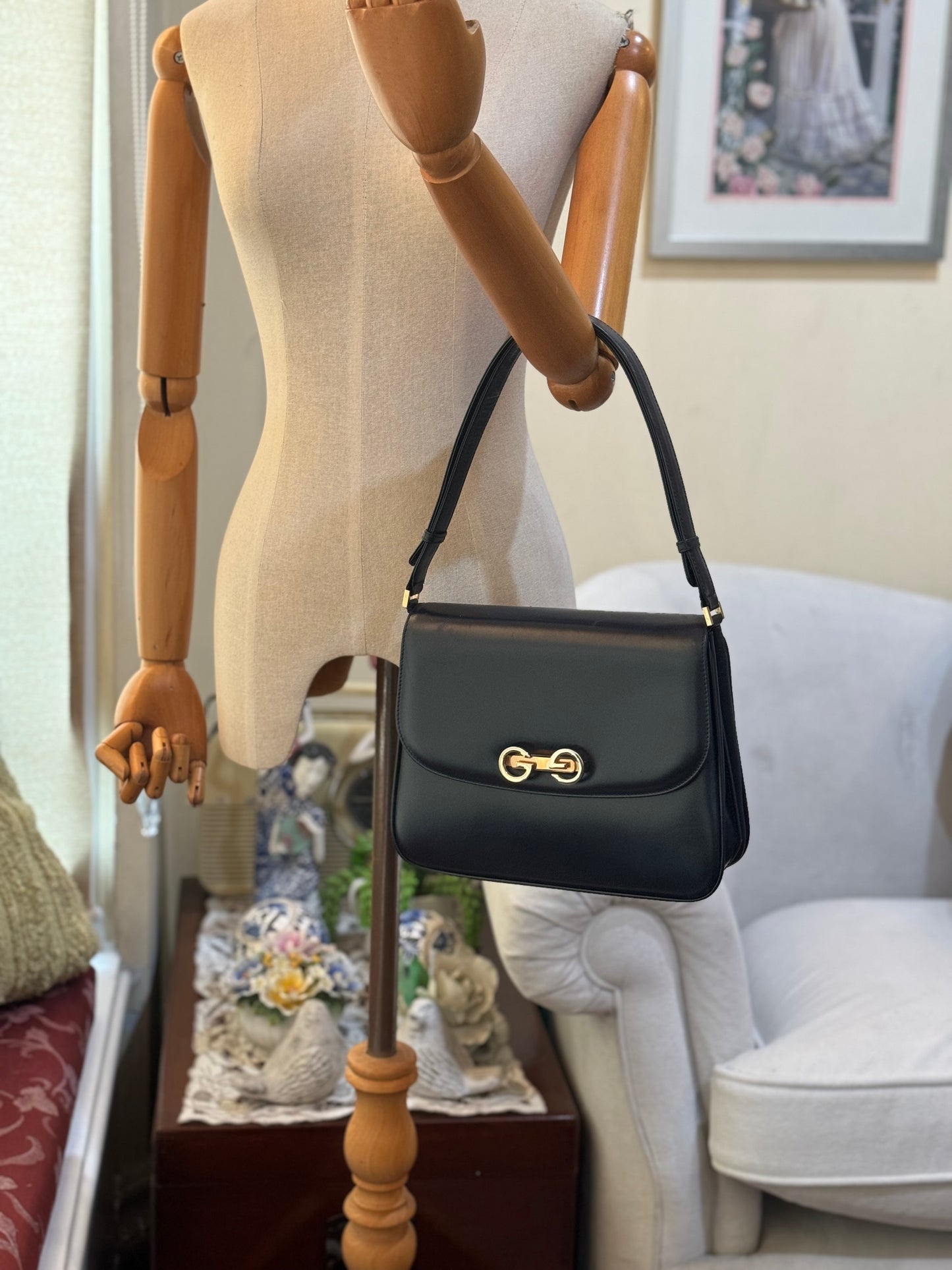 Authentic GUCCI Vintage Navy Blue Leather Shoulder Handbag