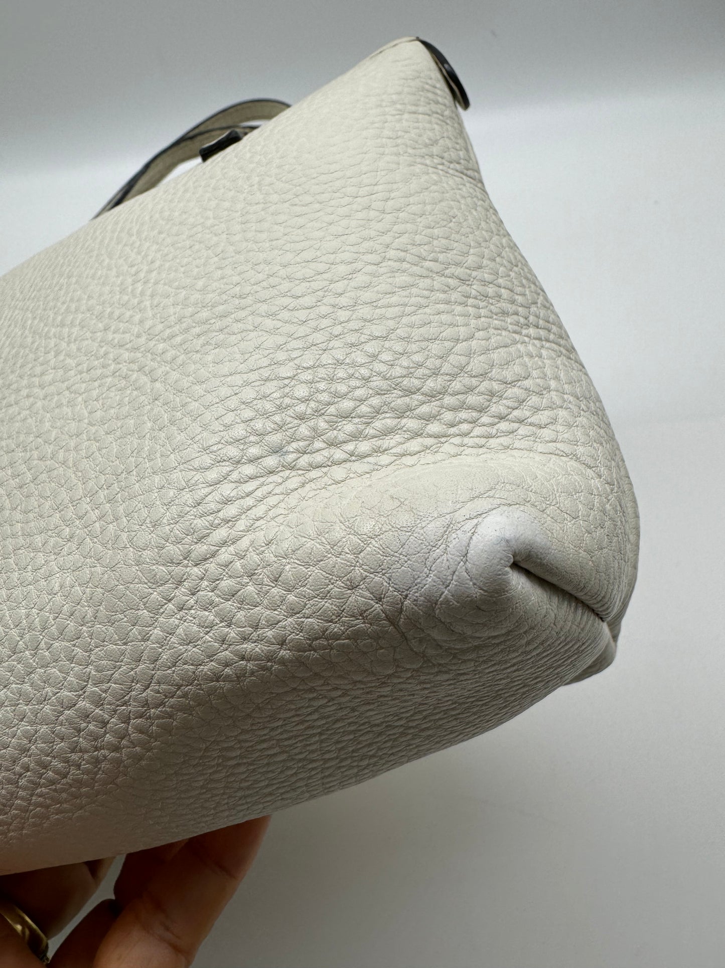 Authentic Gucci Soho Kid White Leather Small Tote