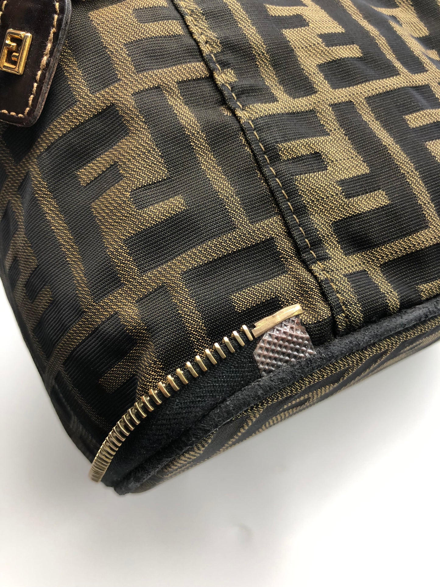 Authentic Fendi Vanity Makeup Foldable Pouch Brown FF Zucca Handbag