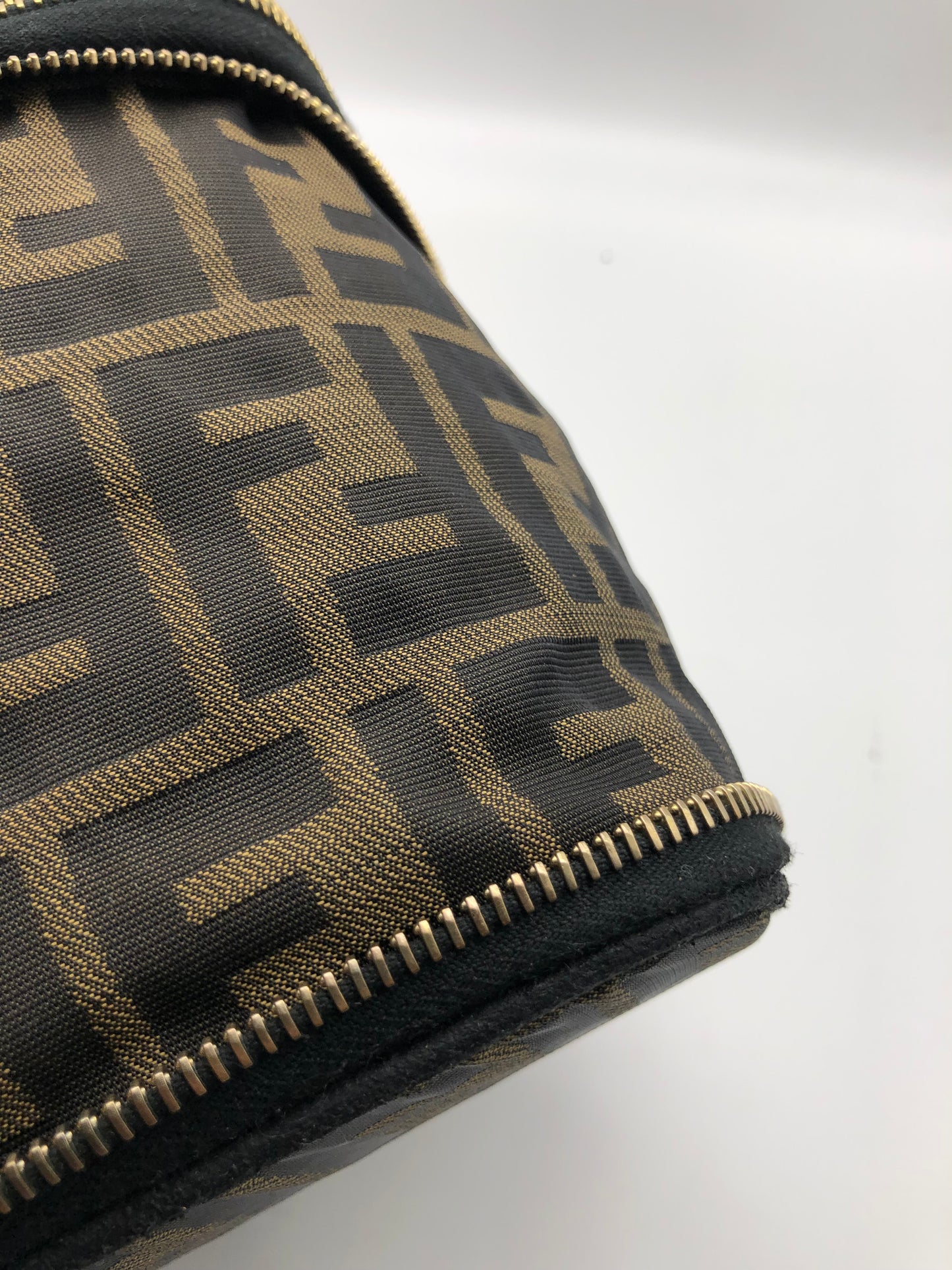 Authentic Fendi Vanity Makeup Foldable Pouch Brown FF Zucca Handbag