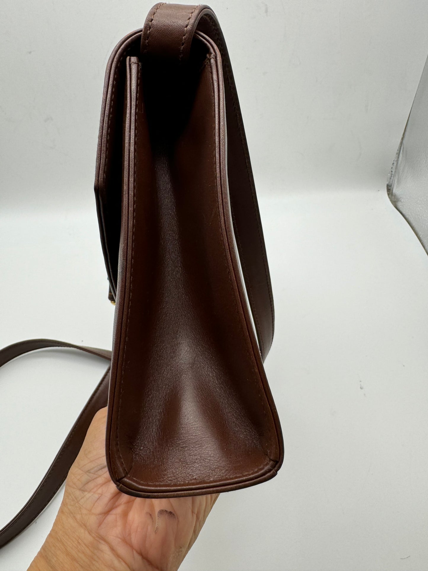 Authentic GUCCI Bamboo Turn-Lock Dark Brown Leather Clutch Shoulder Crossbody Bag