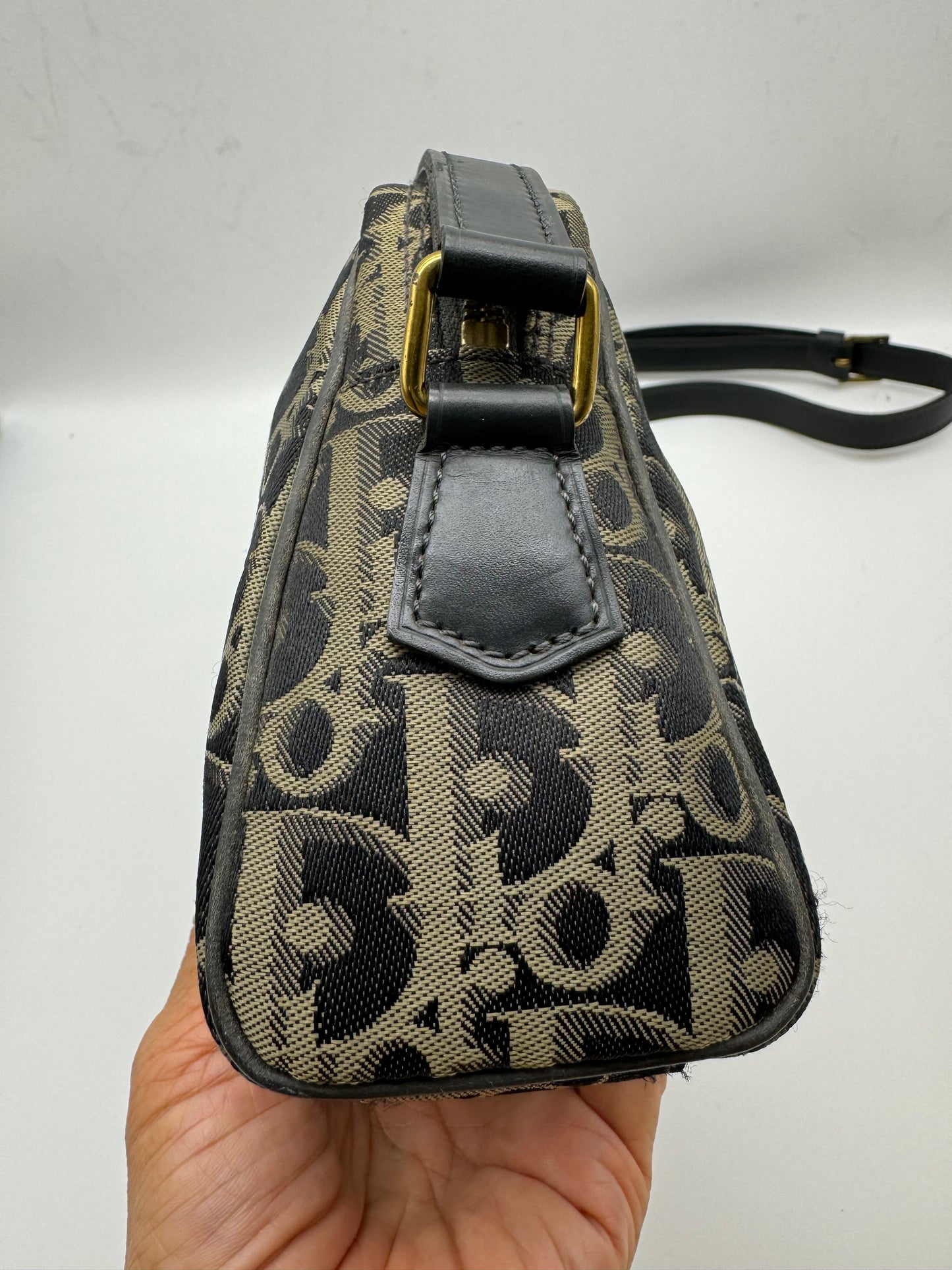 Authentic Dior Oblique Navy Blue & Gray Cloth Crossbody Bag