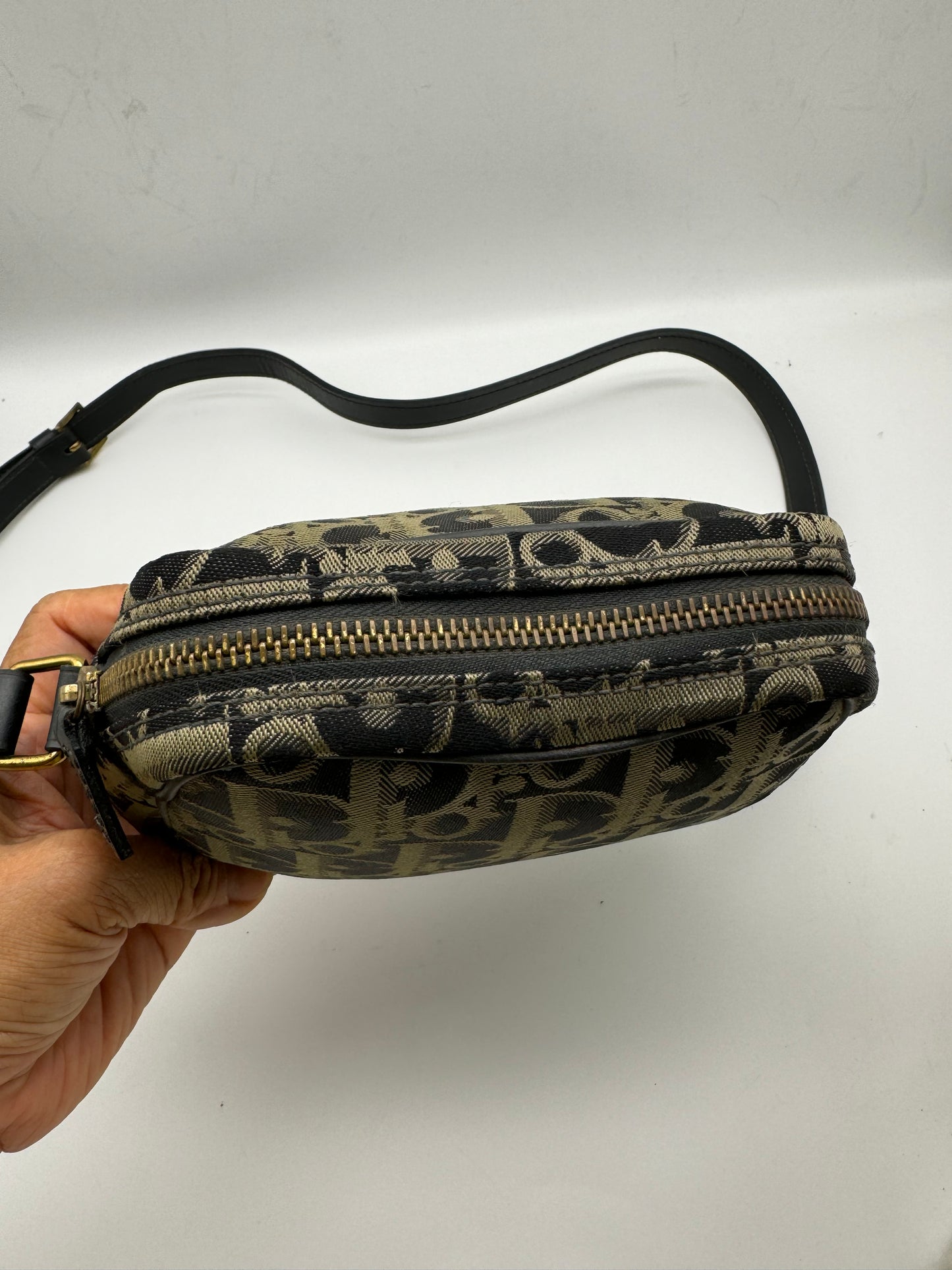 Authentic Dior Oblique Navy Blue & Gray Cloth Crossbody Bag