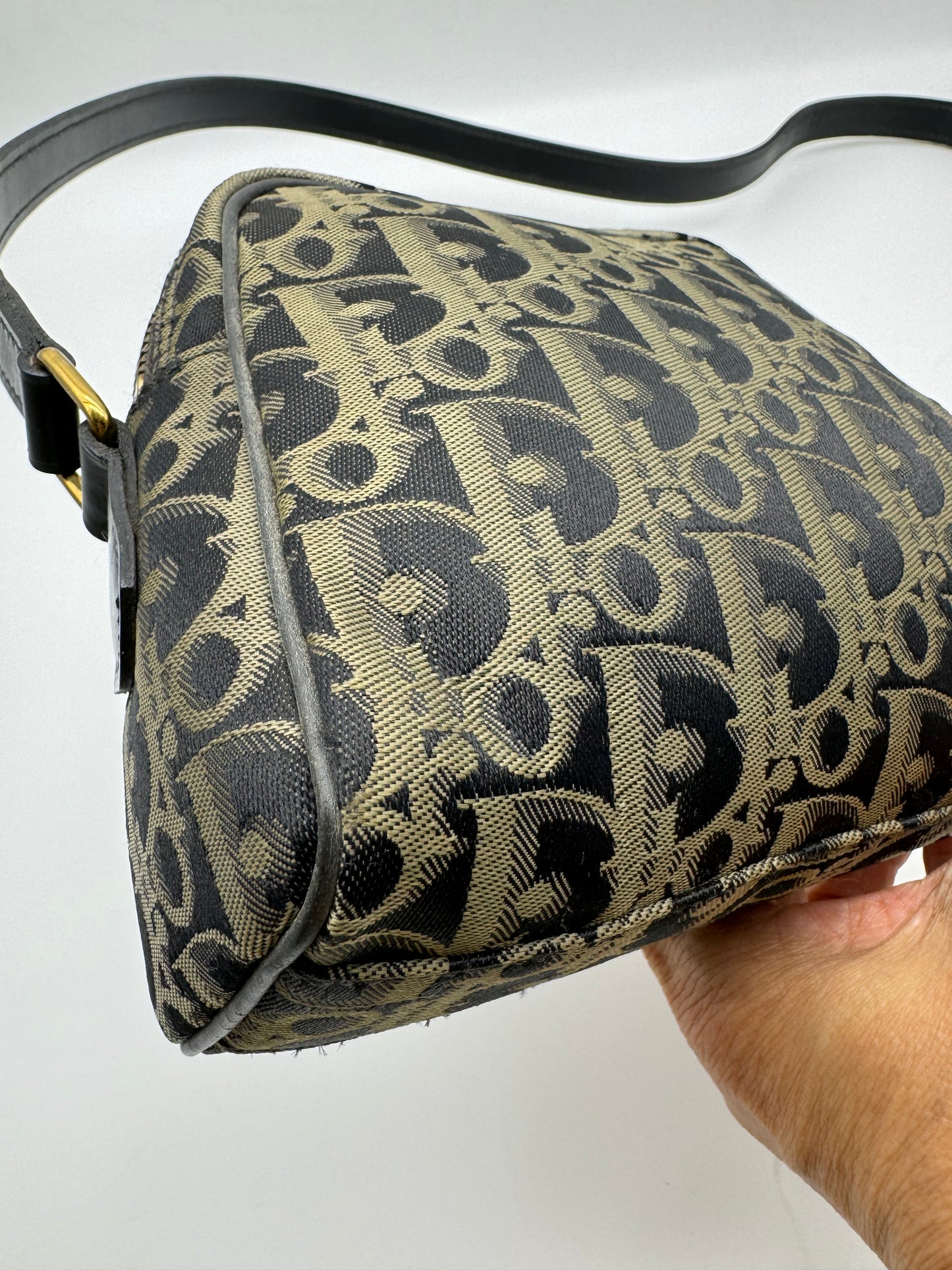 Authentic Dior Oblique Navy Blue & Gray Cloth Crossbody Bag