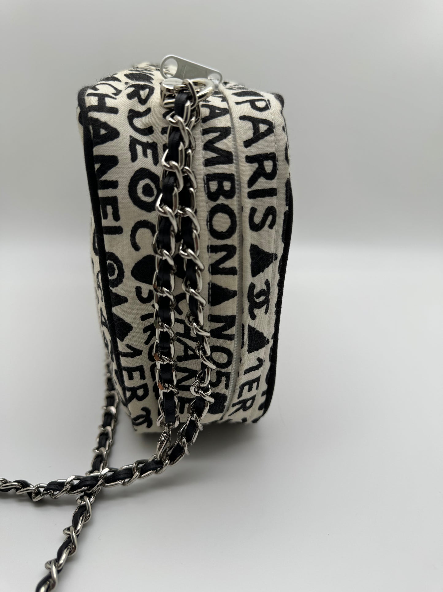 Authentic CHANEL 31 Rue Cambon Giveaway Cosmetic Bag