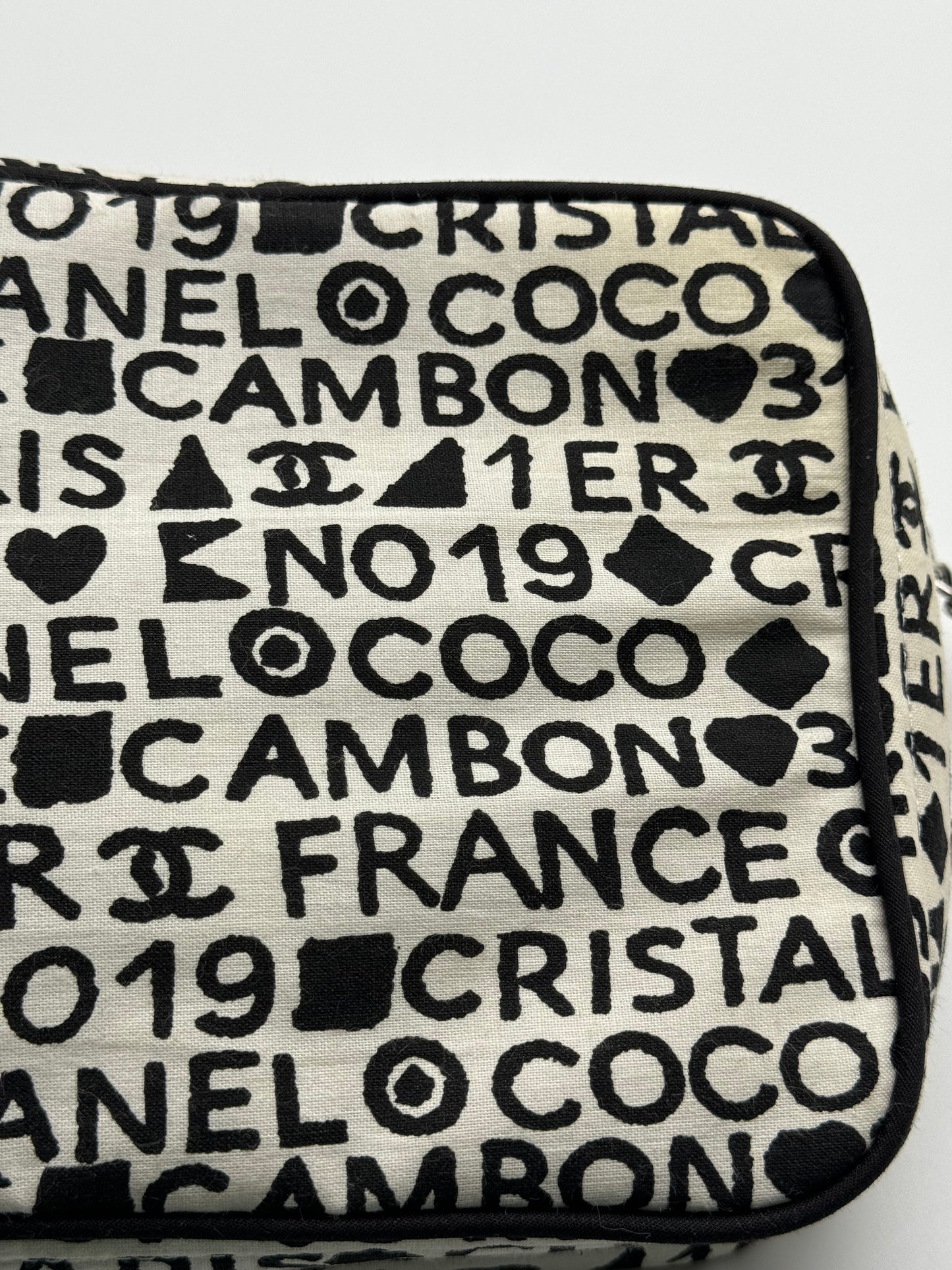 Authentic CHANEL 31 Rue Cambon Giveaway Cosmetic Bag