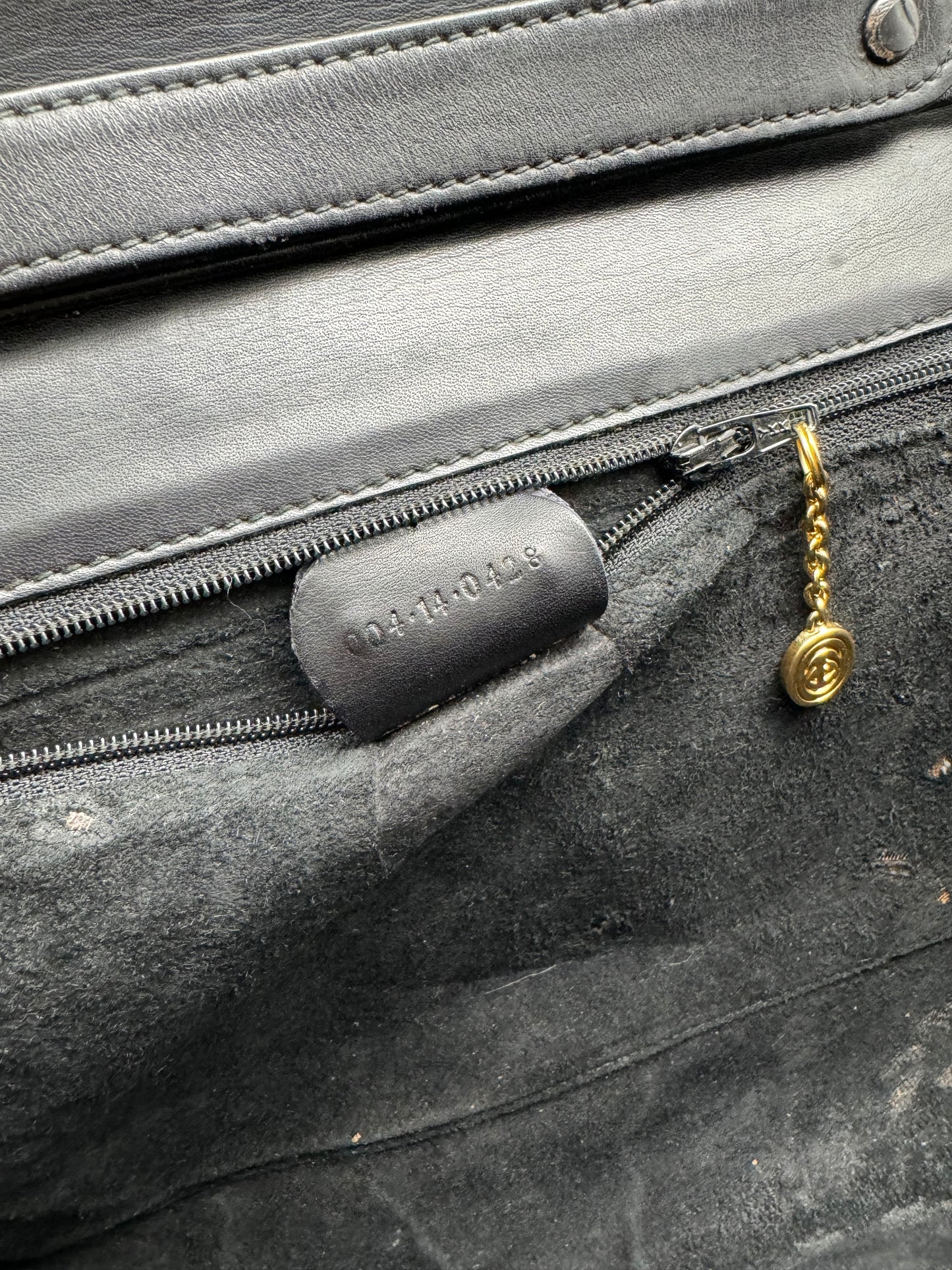 Authentic GUCCI Vintage Horsebit Black Leather Shoulder Bag
