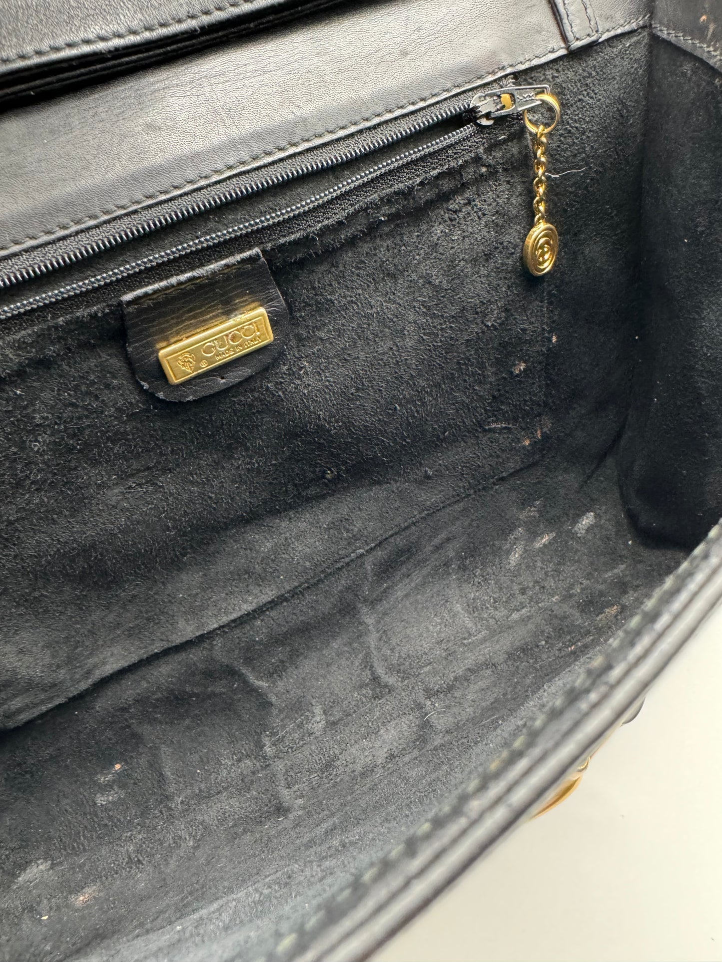 Authentic GUCCI Vintage Horsebit Black Leather Shoulder Bag