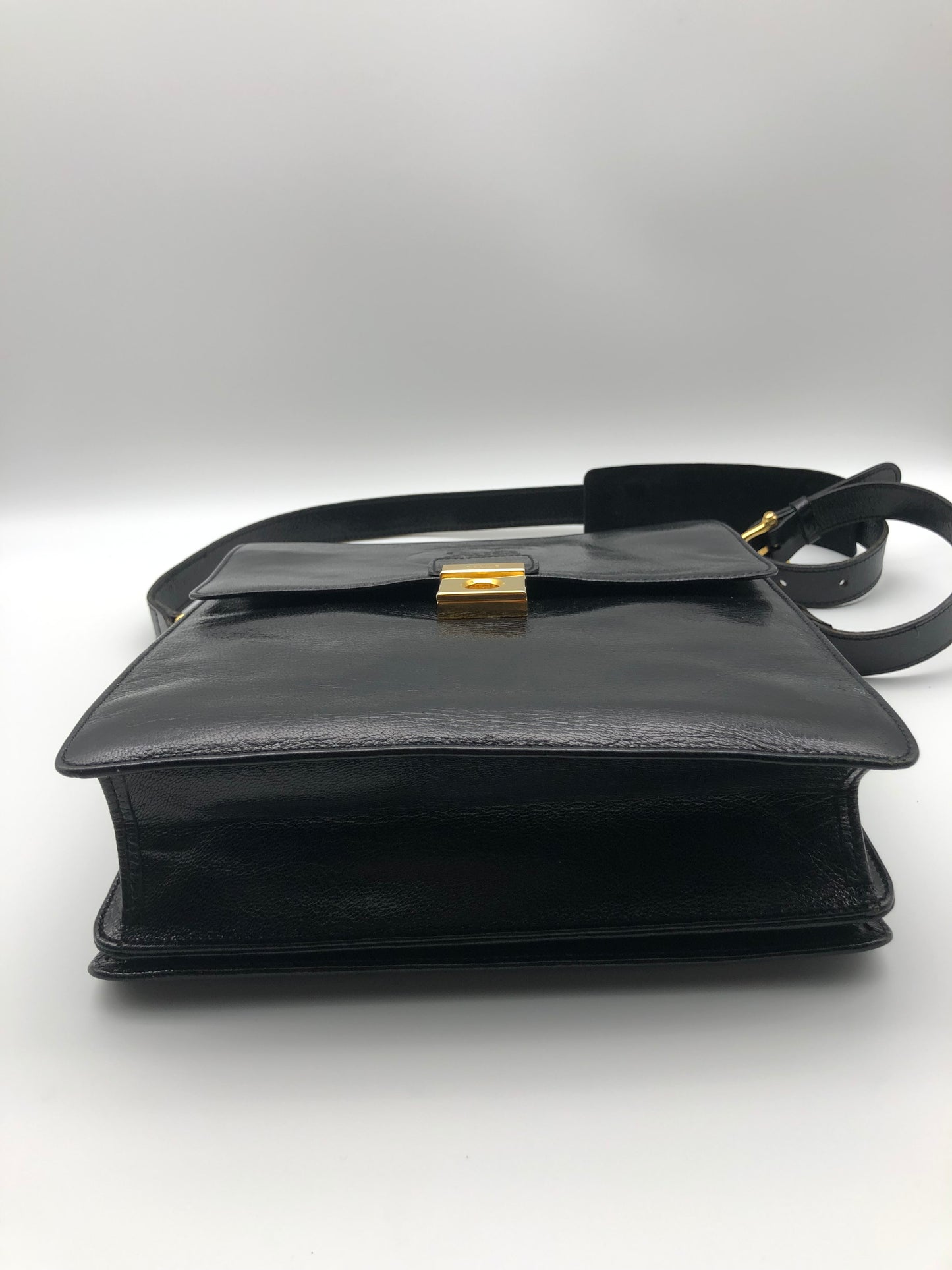 Authentic Celine Vintage Horse Carriage Black Leather Shoulder Bag