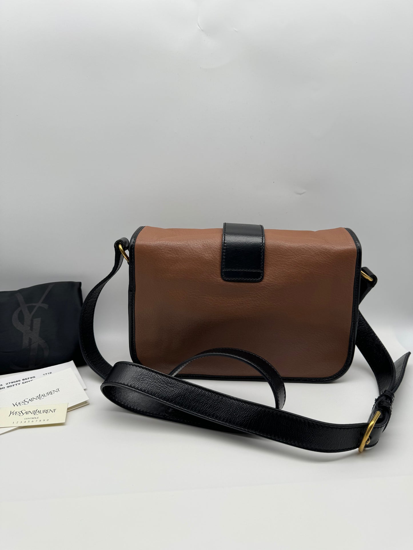 Authentic Yves Saint Laurent Chyc Y Sling Shoulder Bag