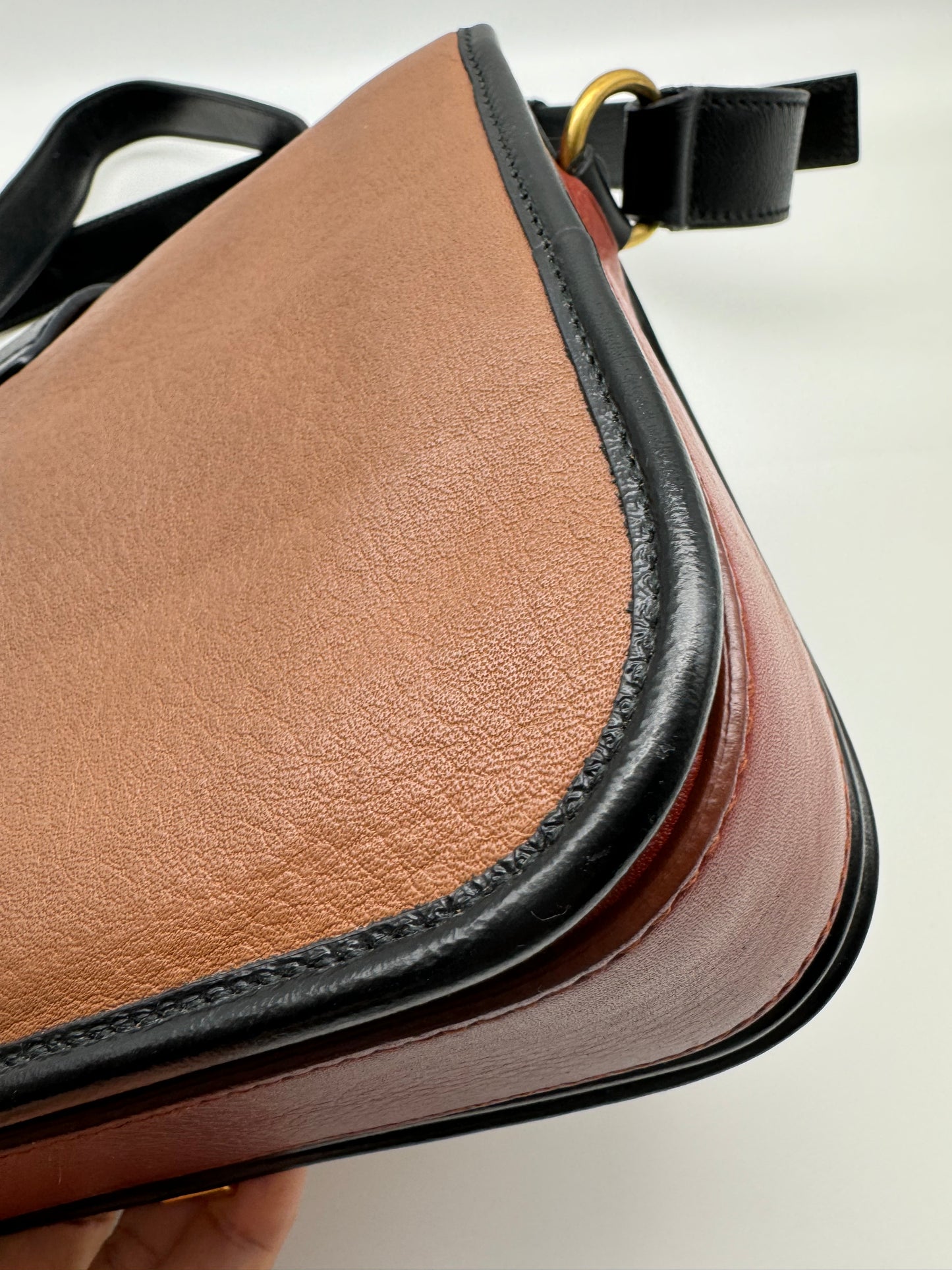 Authentic Yves Saint Laurent Chyc Y Sling Shoulder Bag