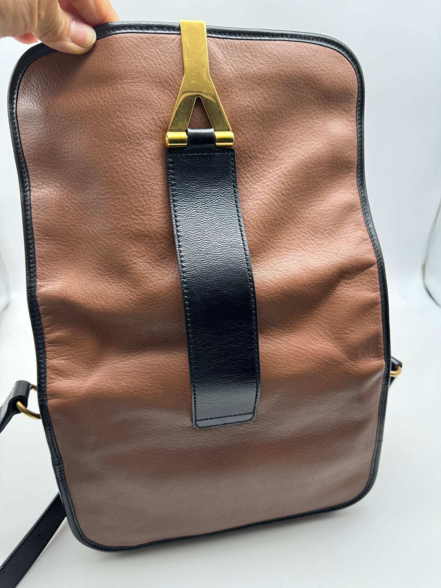 Authentic Yves Saint Laurent Chyc Y Sling Shoulder Bag