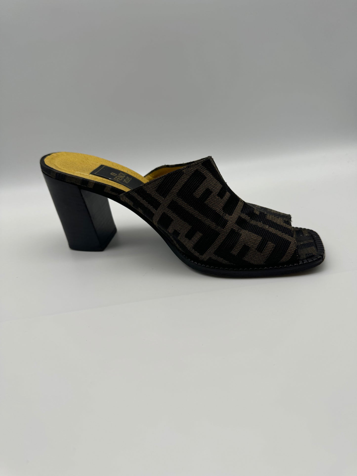 Authentic Fendi Sandals FF Zucca Canvas Block Heel Shoes 38.5