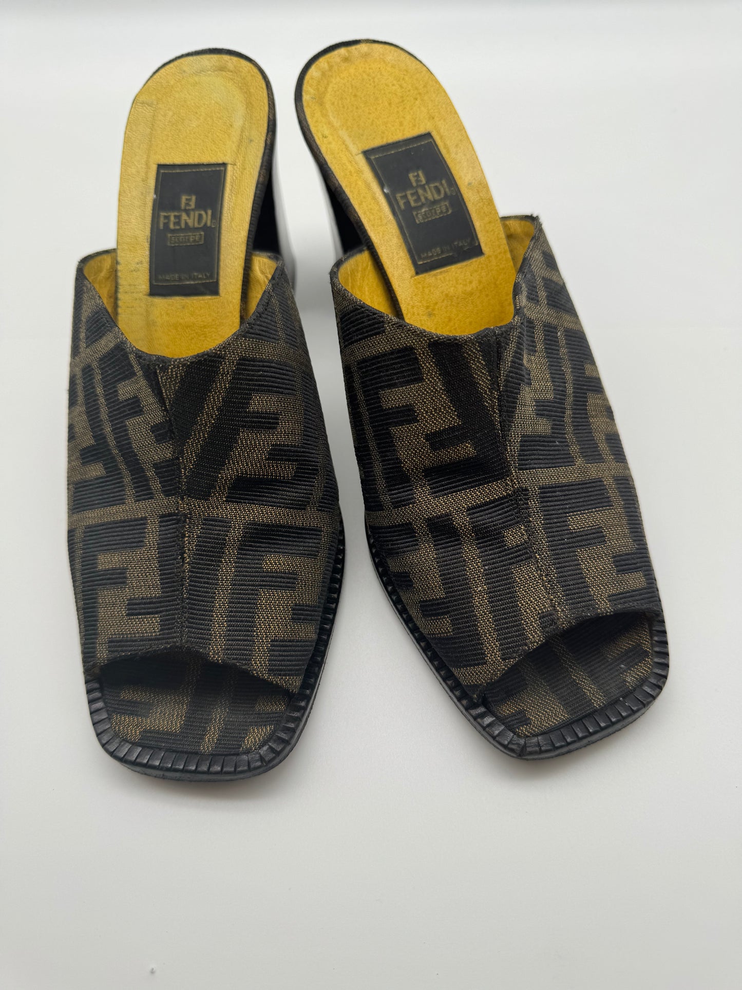 Authentic Fendi Sandals FF Zucca Canvas Block Heel Shoes 38.5