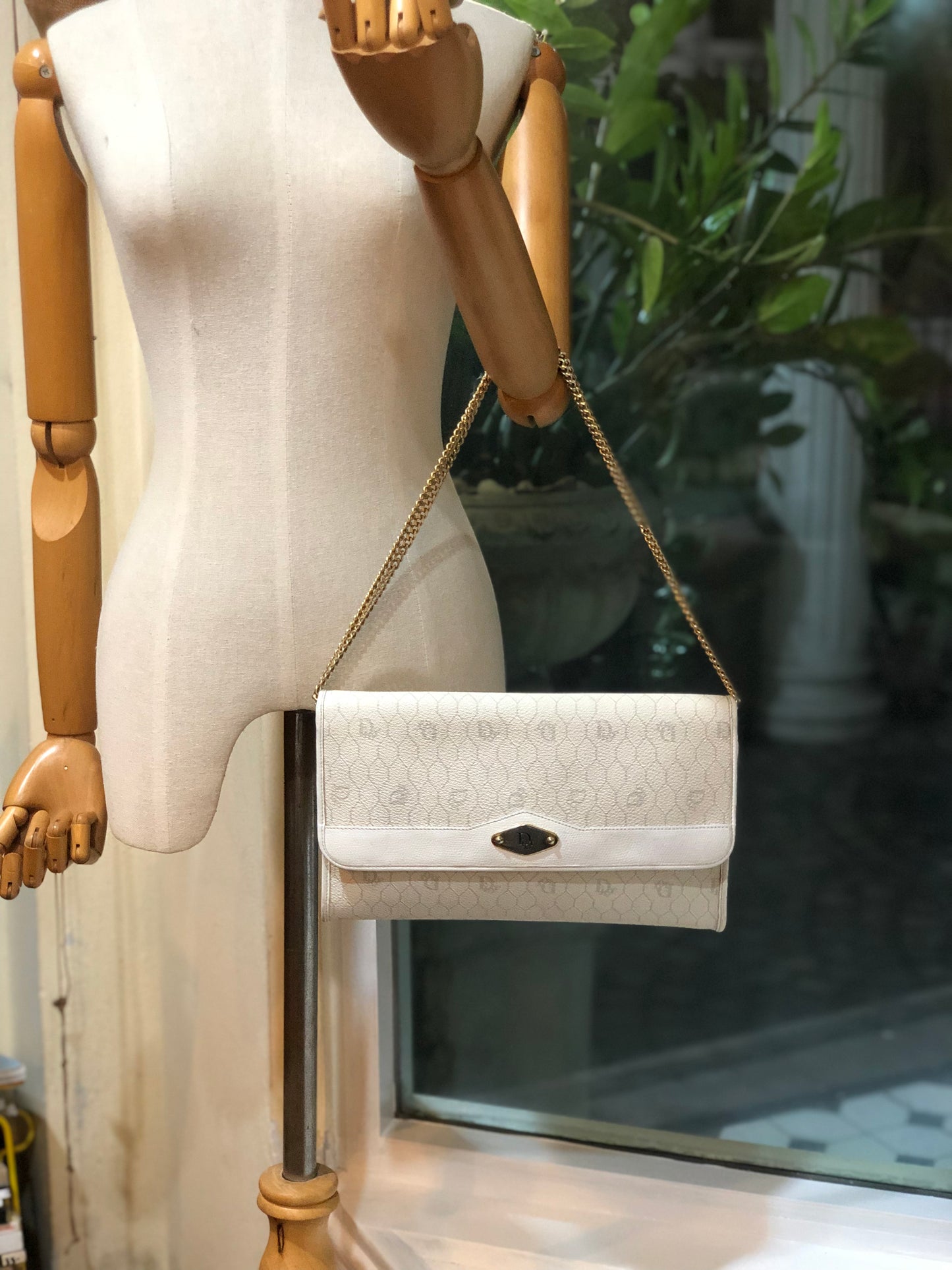 Authentic Christian Dior Vintage White Honeycomb Coated Canvas Clutch Shoulder Bag