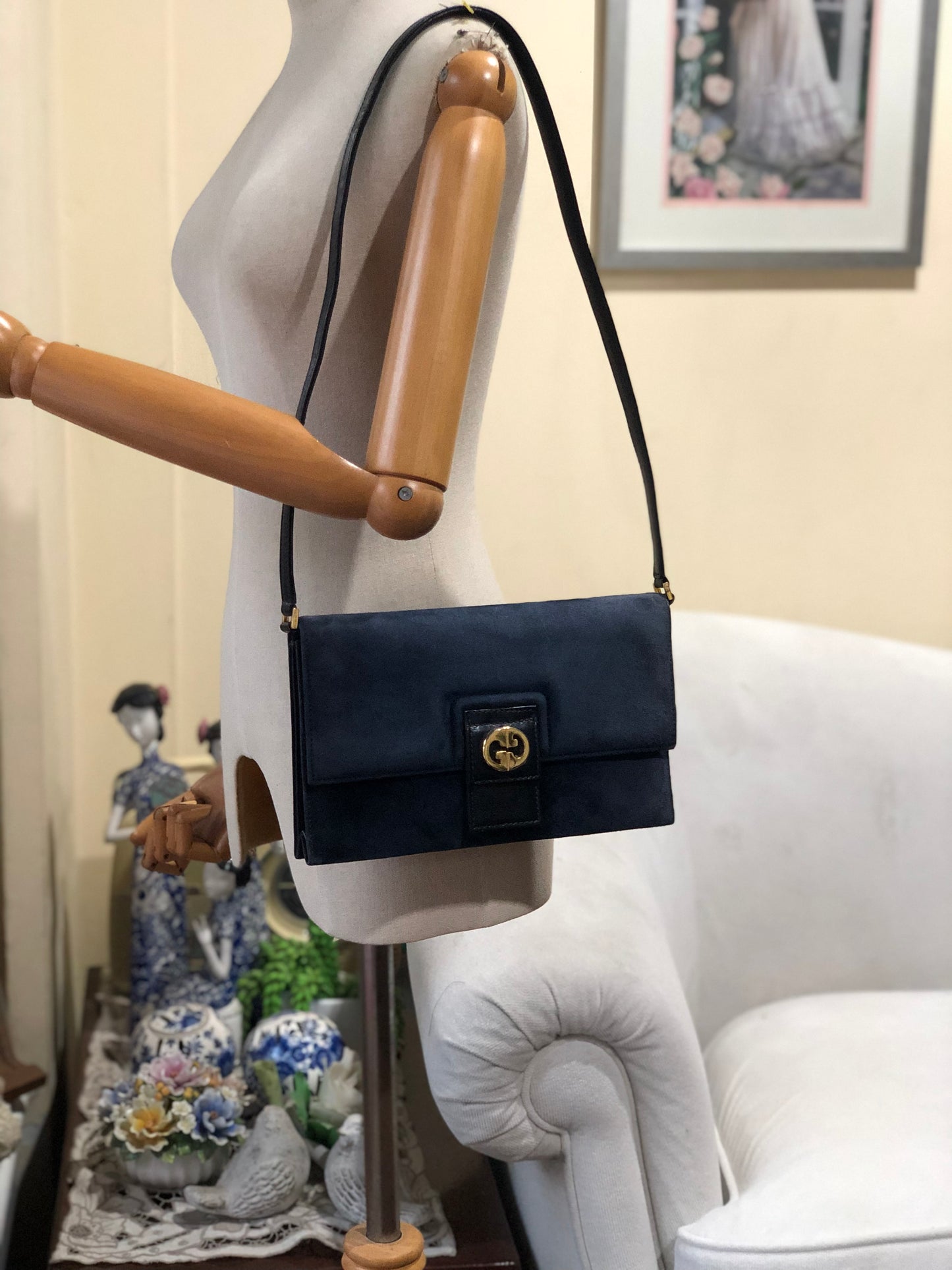 Authentic Gucci Vintage 1970s Navy Blue Suede Clutch Shoulder Bag