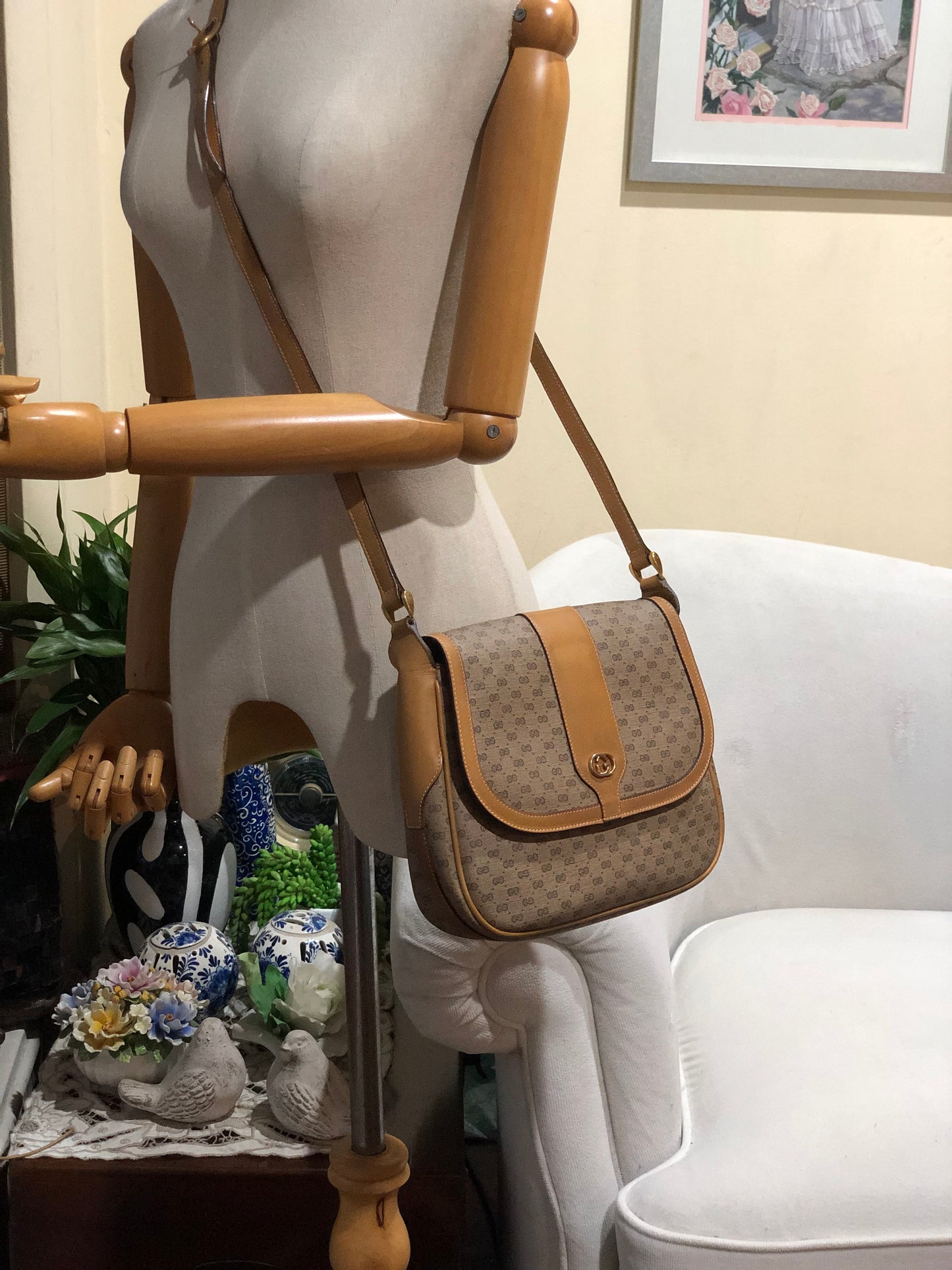 Authentic GUCCI Micro Monogram Coated Canvas Vintage Crossbody Bag