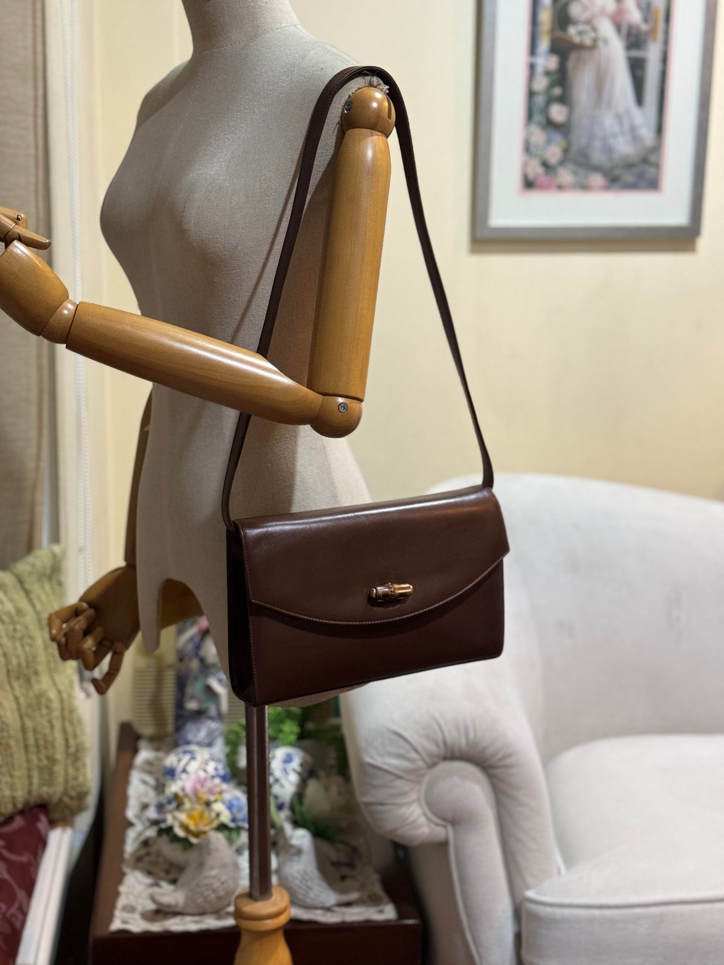 Authentic GUCCI Bamboo Turn-Lock Dark Brown Leather Clutch Shoulder Crossbody Bag