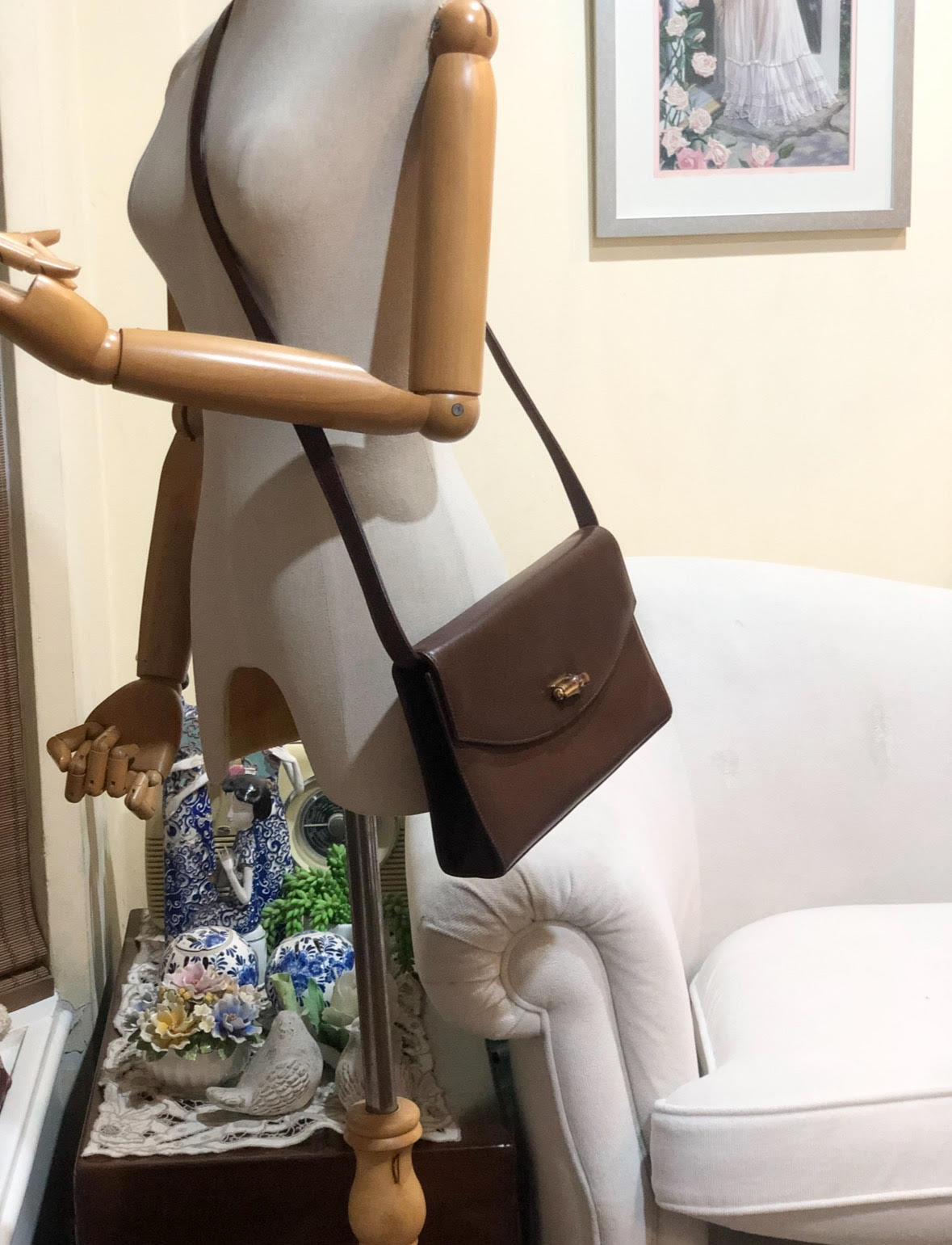 Authentic GUCCI Bamboo Turn-Lock Dark Brown Leather Clutch Shoulder Crossbody Bag
